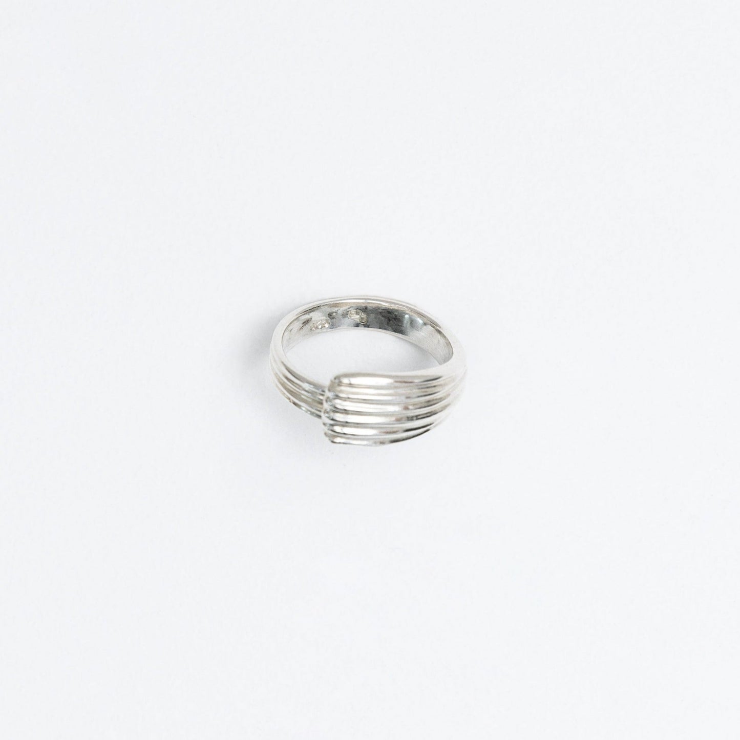 Adjustable silver ring