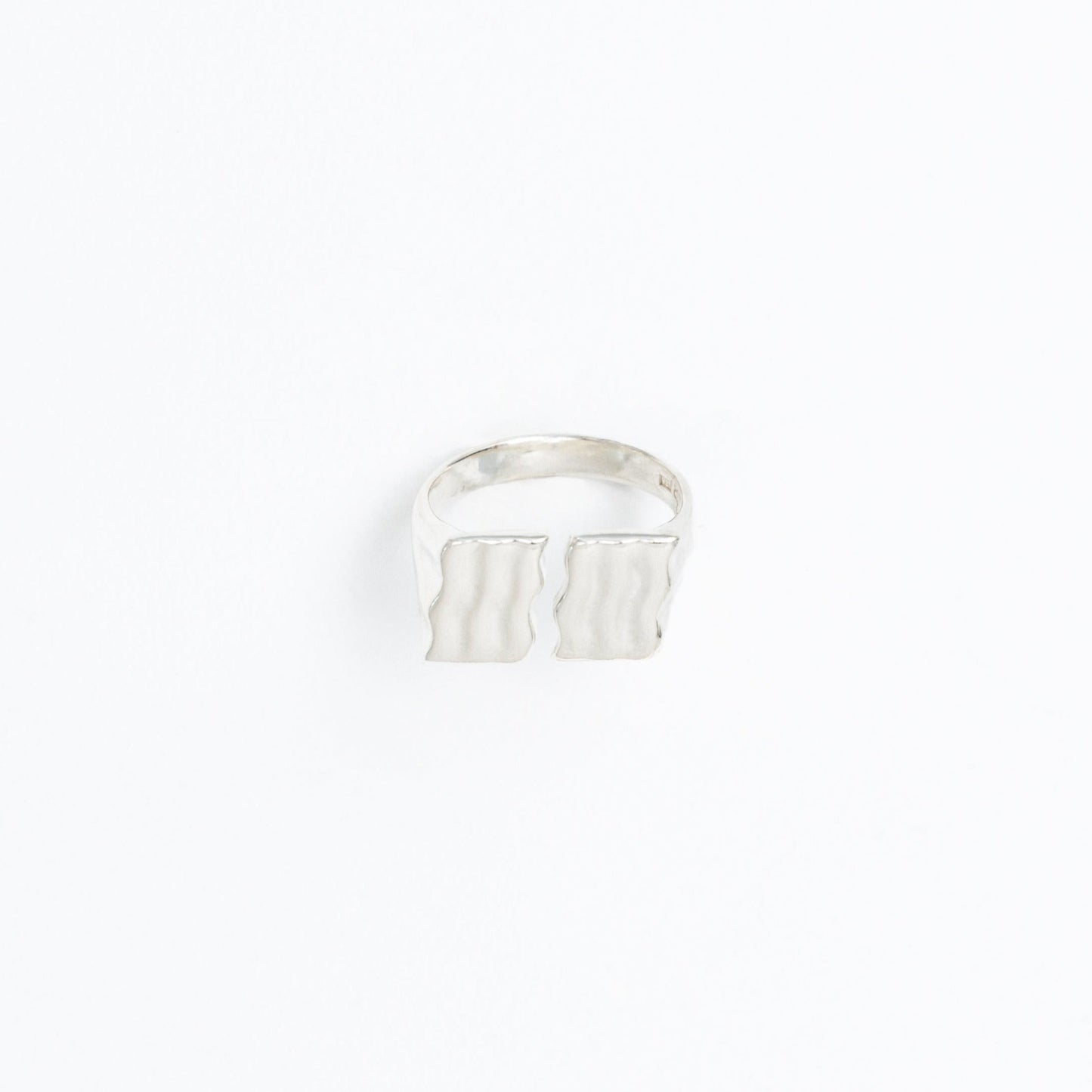 Adjustable silver ring