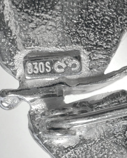 VINTAGE SILVER BROOCH